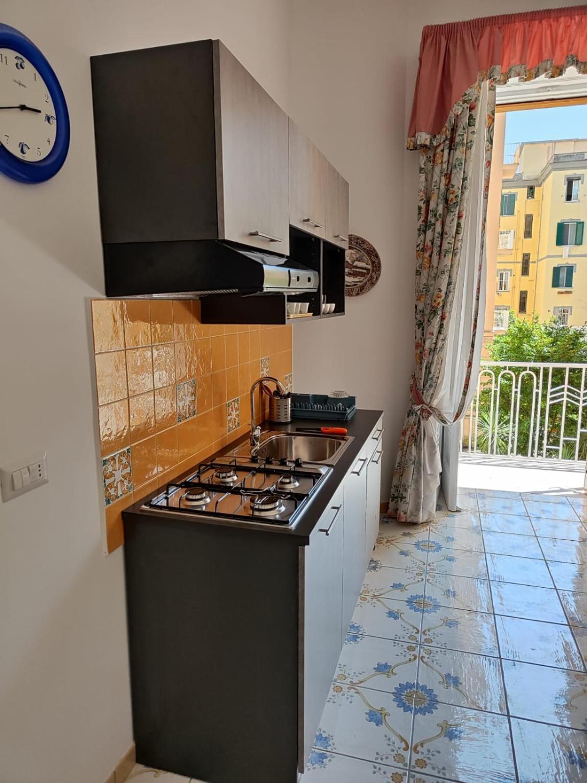 The House Of The Sunbeam Apartment Naples Luaran gambar